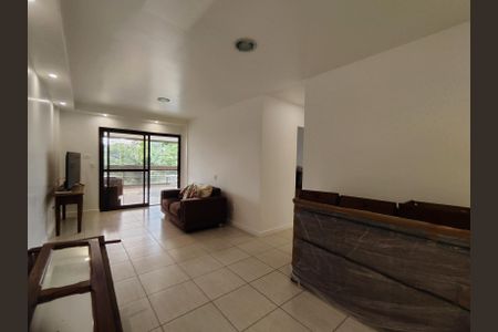 Apartamento para alugar com 117m², 3 quartos e 2 vagas Apartamento para alugar com 117m², 3 quartos e 2 vagasSala