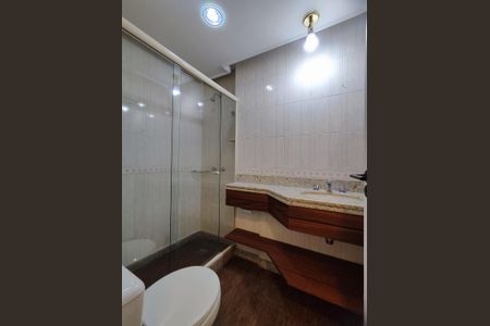 Apartamento para alugar com 117m², 3 quartos e 2 vagas Apartamento para alugar com 117m², 3 quartos e 2 vagasBanheiro Social