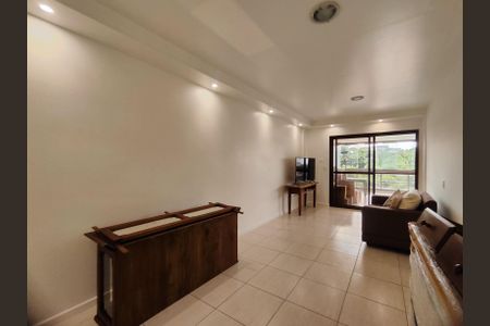 Apartamento para alugar com 117m², 3 quartos e 2 vagas Apartamento para alugar com 117m², 3 quartos e 2 vagasSala