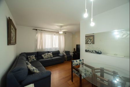 Apartamento à venda com 66m², 2 quartos e 1 vaga Apartamento à venda com 66m², 2 quartos e 1 vagaSala