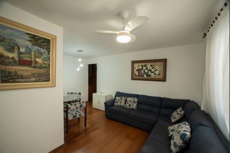 Apartamento à venda com 66m², 2 quartos e 1 vaga Apartamento à venda com 66m², 2 quartos e 1 vagaSala