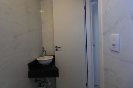 Apartamento para alugar com 42m², 2 quartos e sem vagaBanheiro