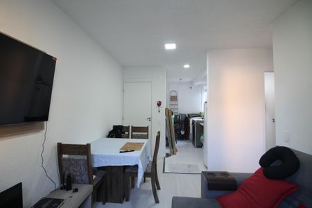 Sala de apartamento para alugar com 2 quartos, 41m² em Taquara, Rio de Janeiro