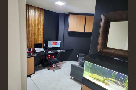 Apartamento à venda com 132m², 4 quartos e 2 vagas Apartamento à venda com 132m², 4 quartos e 2 vagasQuarto