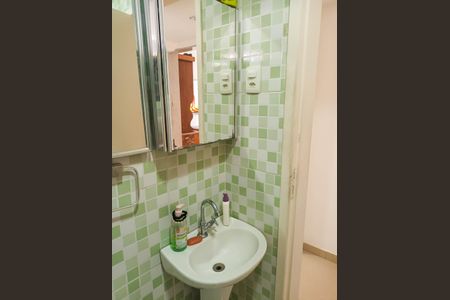 Apartamento para alugar com 64m², 2 quartos e 1 vaga Apartamento para alugar com 64m², 2 quartos e 1 vagaBanheiro