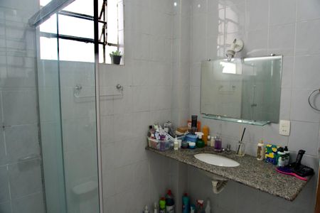 Apartamento à venda com 70m², 2 quartos e sem vaga Apartamento à venda com 70m², 2 quartos e sem vagaBanheiro