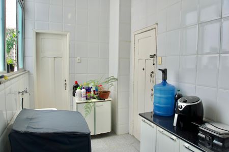 Apartamento à venda com 70m², 2 quartos e sem vaga Apartamento à venda com 70m², 2 quartos e sem vagaÁrea de Serviço