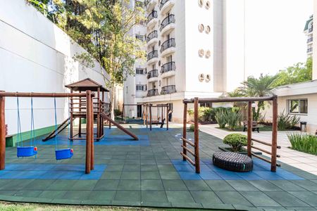 Apartamento à venda com 134m², 4 quartos e 3 vagasÁrea comum - Playground