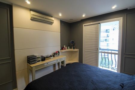 Apartamento à venda com 134m², 4 quartos e 3 vagasQuarto 2