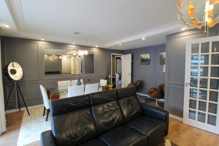Apartamento à venda com 134m², 4 quartos e 3 vagasSala