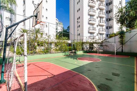 Apartamento à venda com 134m², 4 quartos e 3 vagasQuadra Esportiva