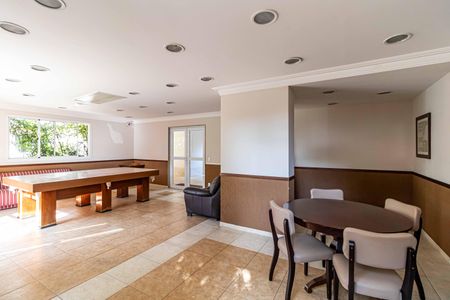 Apartamento à venda com 134m², 4 quartos e 3 vagasÁrea comum - Salão de festas