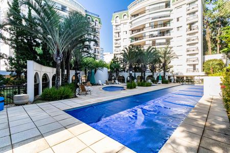 Apartamento à venda com 134m², 4 quartos e 3 vagasÁrea comum - Piscina