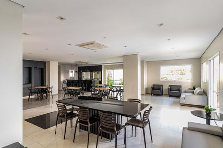 Apartamento à venda com 134m², 4 quartos e 3 vagasÁrea comum - Salão de festas