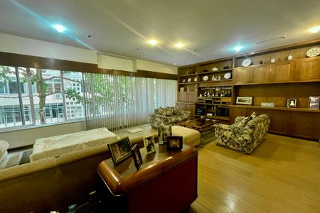 Apartamento à venda com 145m², 3 quartos e 1 vagaSala 