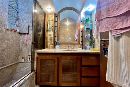 Apartamento à venda com 145m², 3 quartos e 1 vagaBanheiro social 1