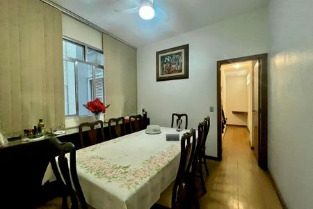 Apartamento à venda com 145m², 3 quartos e 1 vagaSala de Jantar