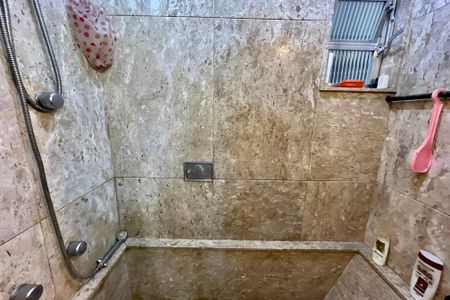 Apartamento à venda com 145m², 3 quartos e 1 vagaBanheiro social 1