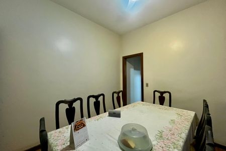 Apartamento à venda com 145m², 3 quartos e 1 vagaSala de Jantar