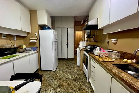 Apartamento à venda com 145m², 3 quartos e 1 vagaCozinha
