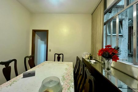 Apartamento à venda com 145m², 3 quartos e 1 vagaSala de Jantar