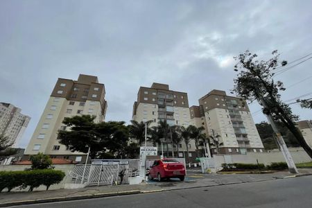 Apartamento à venda com 45m², 2 quartos e 1 vaga Apartamento à venda com 45m², 2 quartos e 1 vagaFachada e portaria