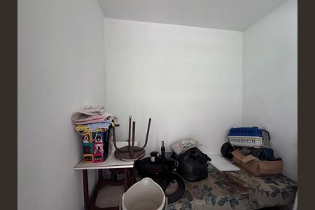 Casa à venda com 4200m², 5 quartos e 5 vagas Casa à venda com 4200m², 5 quartos e 5 vagasÁrea de Serviço - Quarto