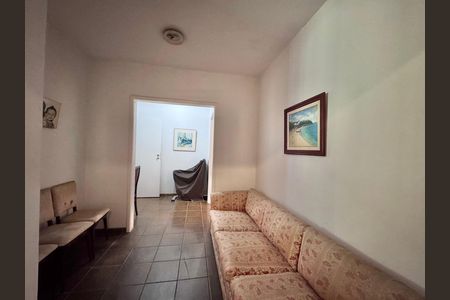 Casa à venda com 4200m², 5 quartos e 5 vagas Casa à venda com 4200m², 5 quartos e 5 vagasSala