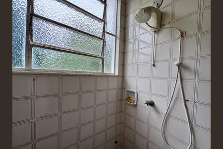 Casa à venda com 4200m², 5 quartos e 5 vagas Casa à venda com 4200m², 5 quartos e 5 vagasCasa do Caseiro - Banheiro