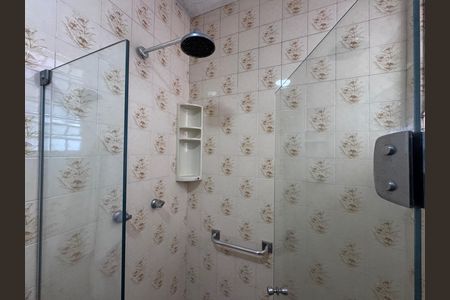Casa à venda com 4200m², 5 quartos e 5 vagas Casa à venda com 4200m², 5 quartos e 5 vagasBanheiro Social 2