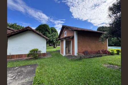 Casa à venda com 4200m², 5 quartos e 5 vagas Casa à venda com 4200m², 5 quartos e 5 vagasÁrea externa