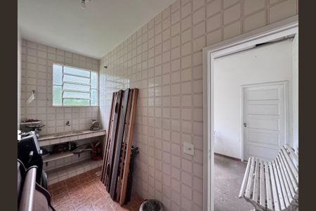 Casa à venda com 4200m², 5 quartos e 5 vagas Casa à venda com 4200m², 5 quartos e 5 vagasCasa do Caseiro - Cozinha