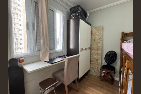Quarto Solteiro de apartamento à venda com 2 quartos, 52m² em Jardim Maria Duarte, São Paulo