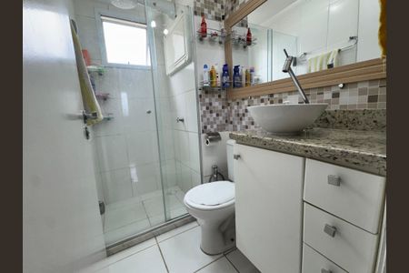 Banheiro  de apartamento à venda com 2 quartos, 52m² em Jardim Maria Duarte, São Paulo