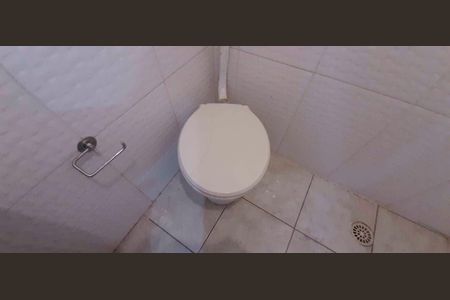 Casa para alugar com 60m², 1 quarto e sem vaga