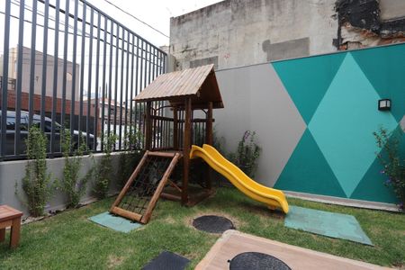 Apartamento para alugar com 37m², 2 quartos e 1 vagaÁrea comum - Playground