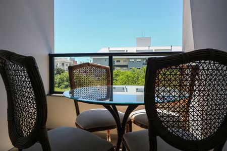 Apartamento para alugar com 72m², 2 quartos e 1 vagaVaranda