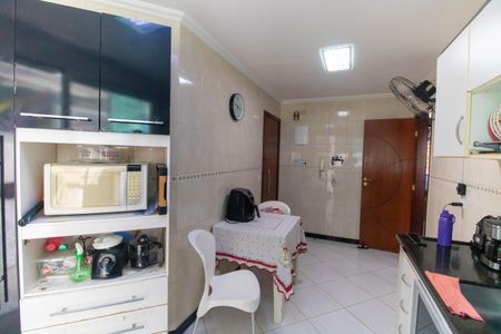 Apartamento à venda com 50m², 2 quartos e sem vaga Apartamento à venda com 50m², 2 quartos e sem vagaCozinha