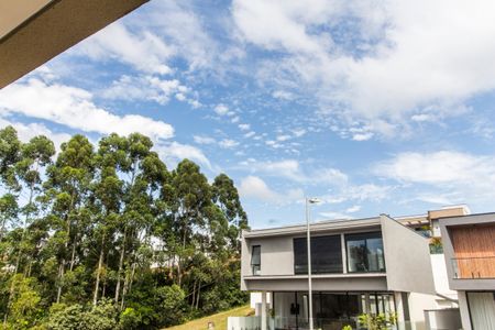 Casa de condomínio à venda com 510m², 4 quartos e 6 vagasVista da Suíte