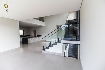 Casa de condomínio à venda com 510m², 4 quartos e 6 vagasSala 