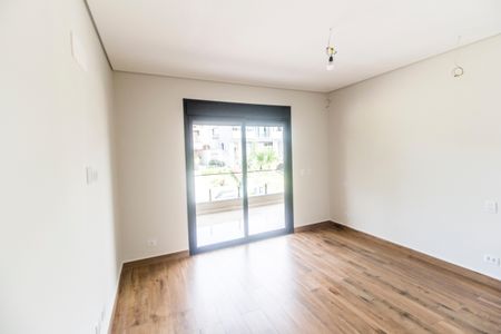 Casa de condomínio à venda com 510m², 4 quartos e 6 vagasSuíte 1