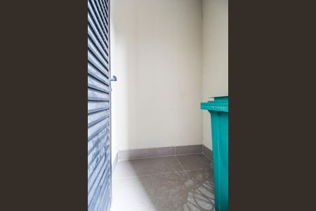 Casa de condomínio à venda com 510m², 4 quartos e 6 vagasDepósito