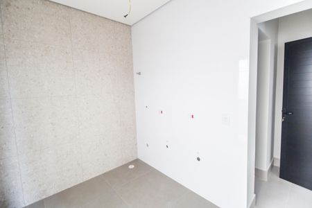 Casa de condomínio à venda com 510m², 4 quartos e 6 vagasEscritório