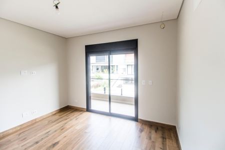 Casa de condomínio à venda com 510m², 4 quartos e 6 vagasSuíte 2