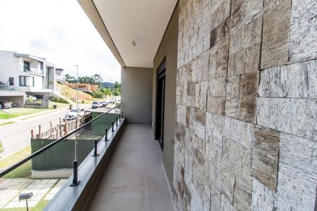 Casa de condomínio à venda com 510m², 4 quartos e 6 vagasVaranda