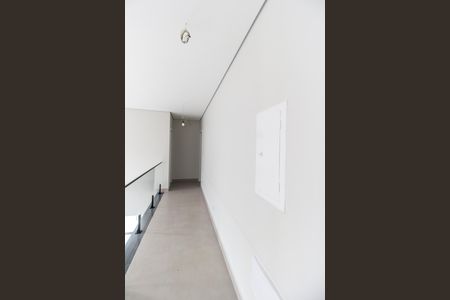 Casa de condomínio à venda com 510m², 4 quartos e 6 vagasCorredor