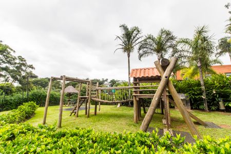 Casa de condomínio à venda com 510m², 4 quartos e 6 vagasÁrea comum - Playground