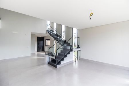 Sala  de casa de condomínio à venda com 4 quartos, 510m² em Colinas da Anhanguera, Santana de Parnaíba