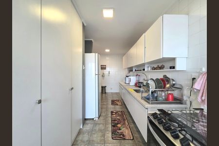 Apartamento para alugar com 110m², 3 quartos e 1 vaga Apartamento para alugar com 110m², 3 quartos e 1 vagaCozinha