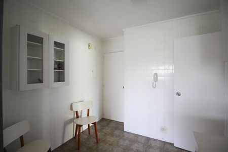 Apartamento para alugar com 110m², 3 quartos e 1 vaga Apartamento para alugar com 110m², 3 quartos e 1 vagaCozinha